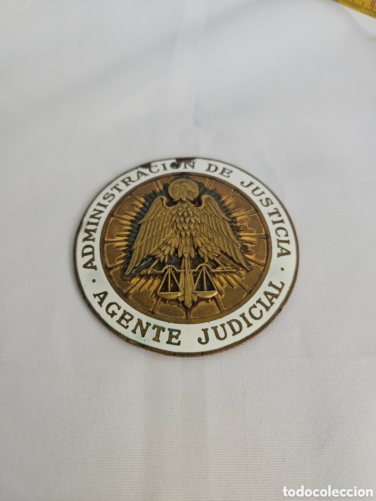 Coleccionismo: MEDALLA PLACA ADMINISTRACION DE JUSTICIA. AGENTE JUDICIAL