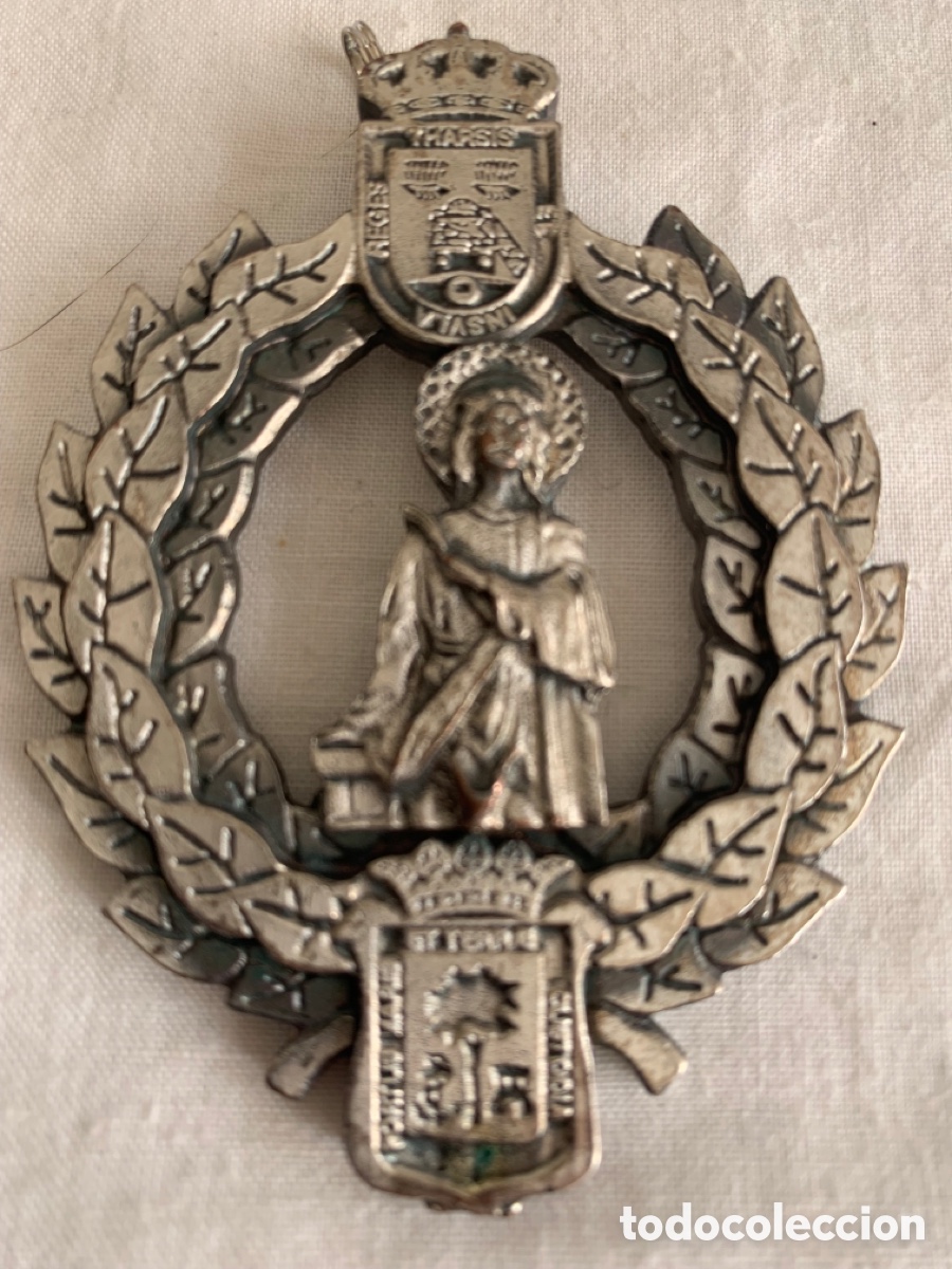 Coleccionismo: medalla/insignia religiosa de Santa B&aacute;rbara,Hdad. de Santa B&aacute;rbara de Huelva &ndash; 1997