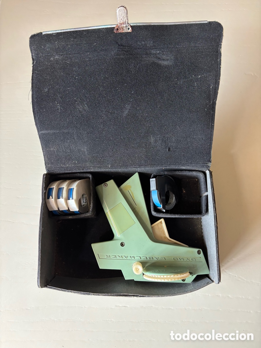 Coleccionismo: DYMO LABELMAKER con estuche
