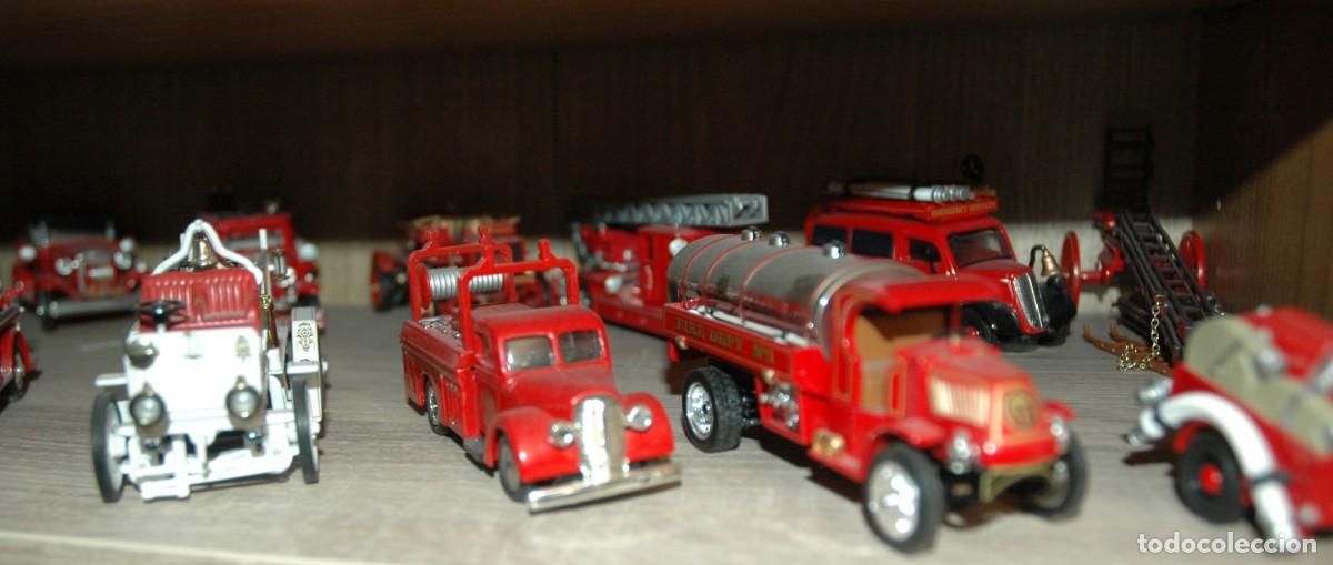 Coleccionismo: COLECCI&Oacute;N DE 16 COCHES DE BOMBEROS - Foto 4