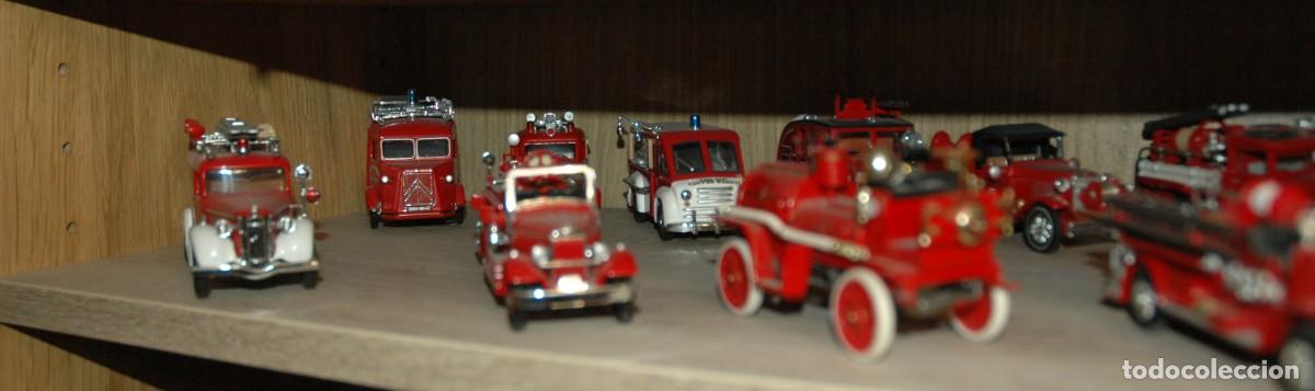 Coleccionismo: COLECCI&Oacute;N DE 16 COCHES DE BOMBEROS - Foto 5