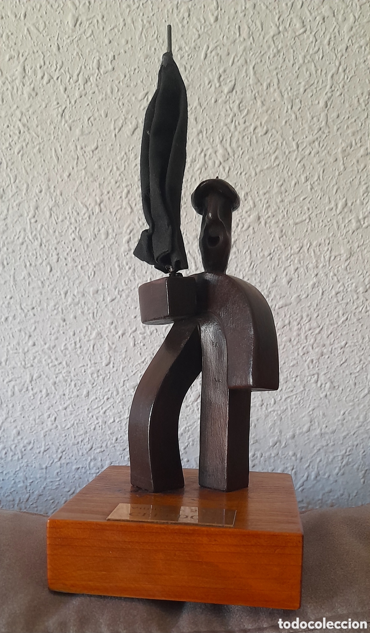 Collezionismo: Figura CELEDON firmada