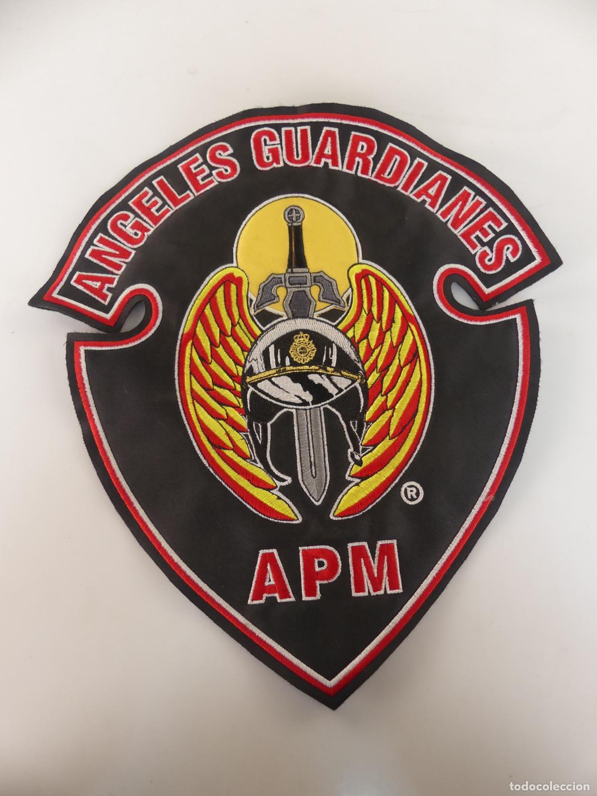 Collecting: PARCHE DE TELA -ANGELES GUARDIANES APM