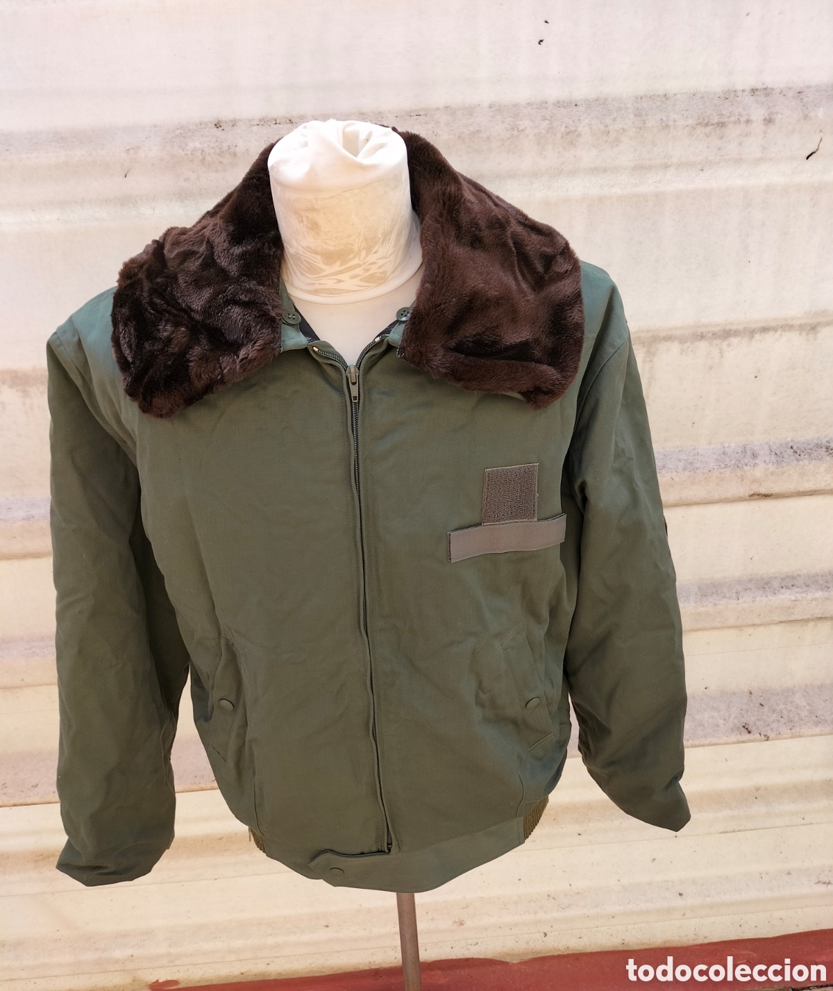 Coleccionismo: Chaqueta Militar Fuerza A&eacute;rea Francesa 1992 (NUEVA CON ETIQUETAS) - Talla L (104C)