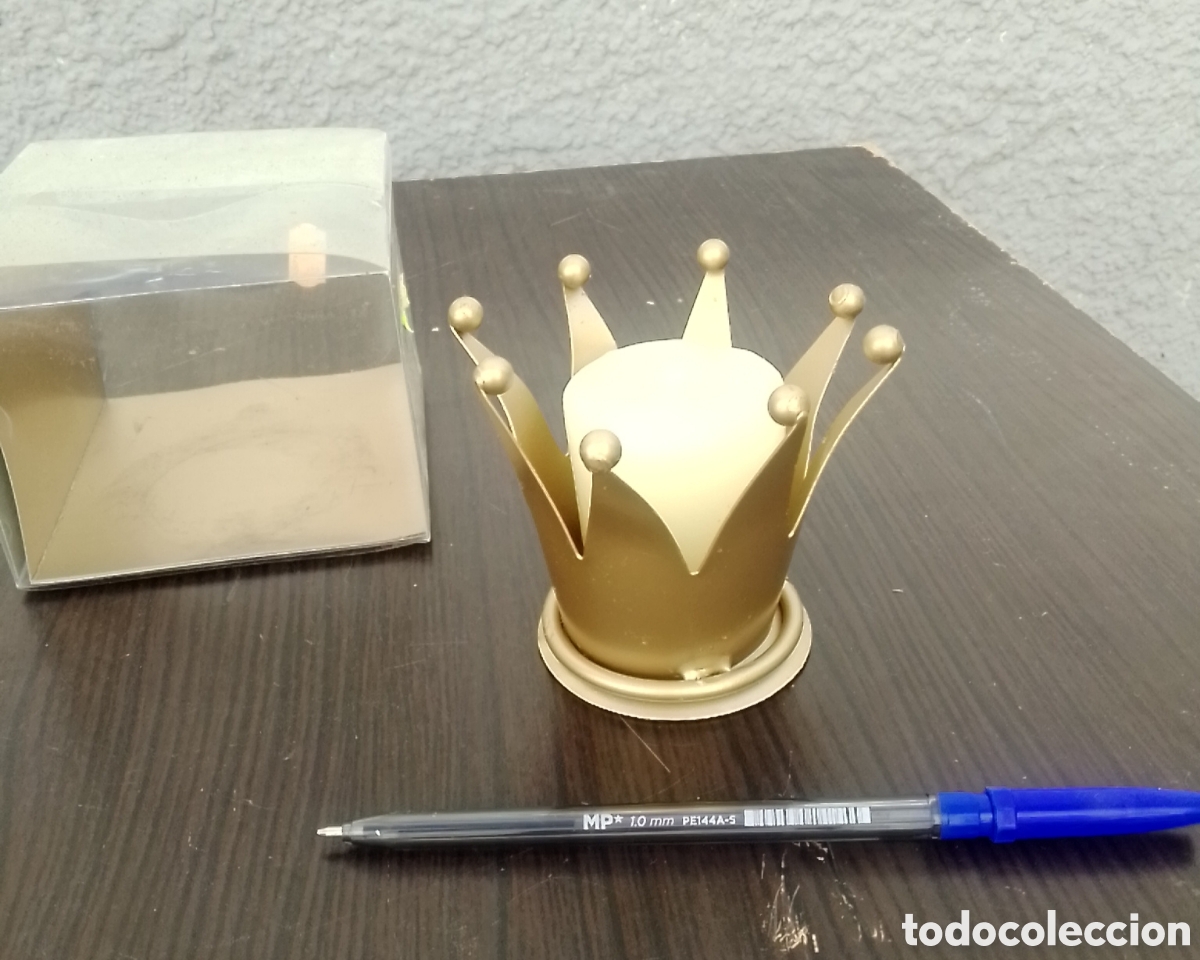 Coleccionismo: portavelas de metal dorado