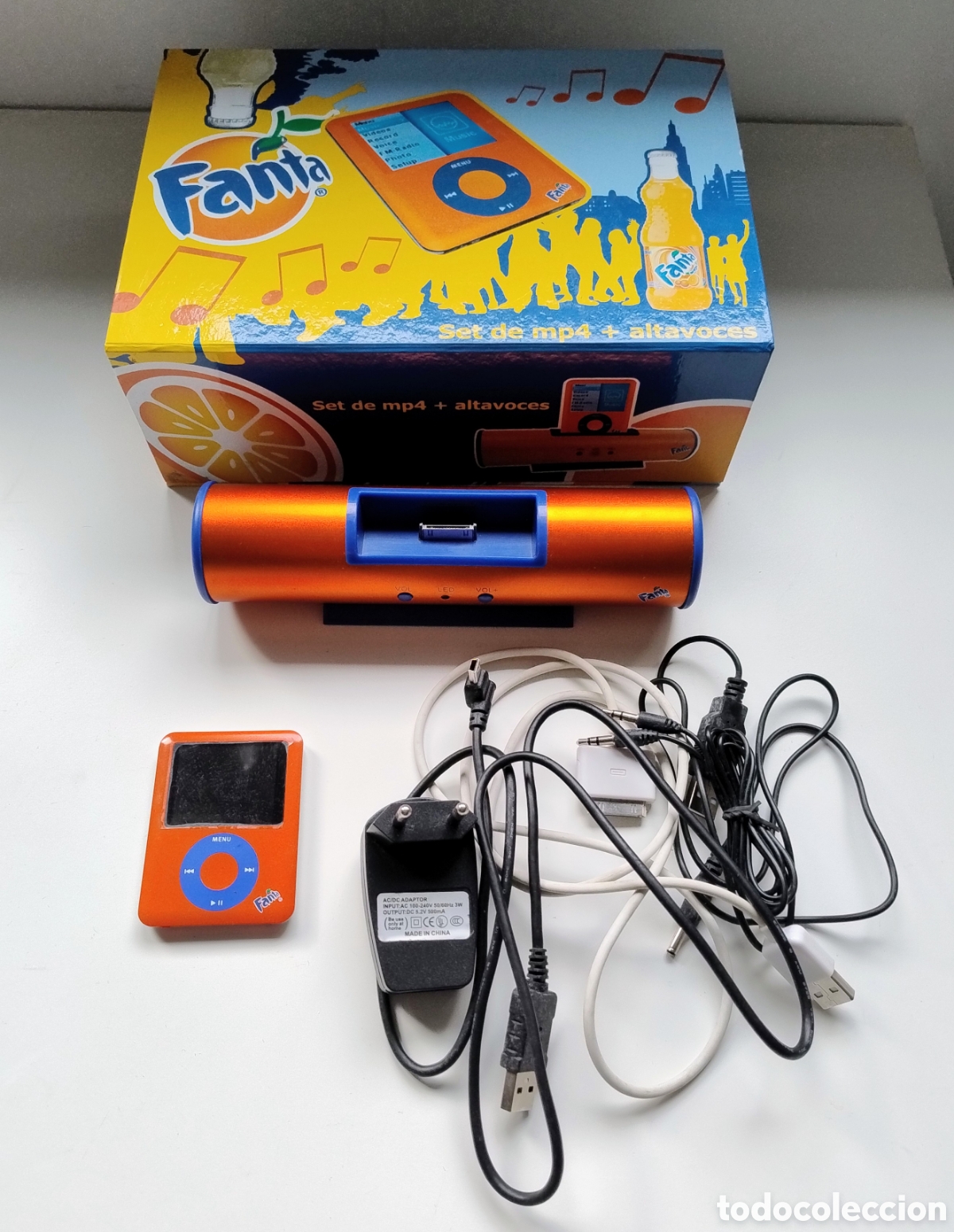 Coleccionismo: Lote mp4 altavoz Fanta