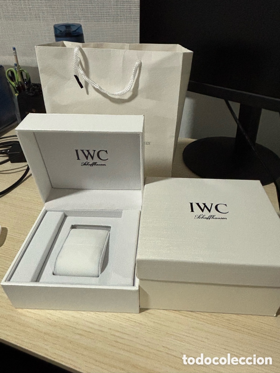 Coleccionismo: Caja de relojes IWC blanca