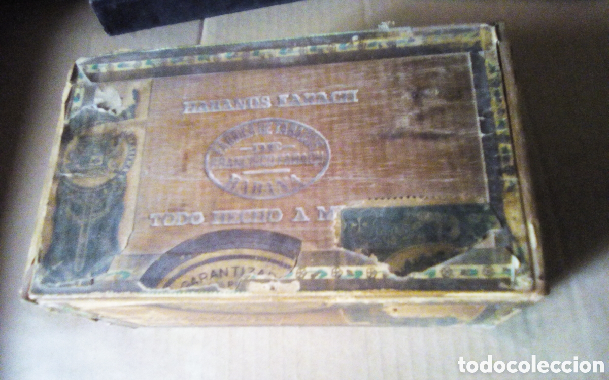 Coleccionismo: Caja vac&iacute;a de puros habanos Farach. 25 Cazadores especiales. Flor de Farach. F&aacute;brica de F. Farach.