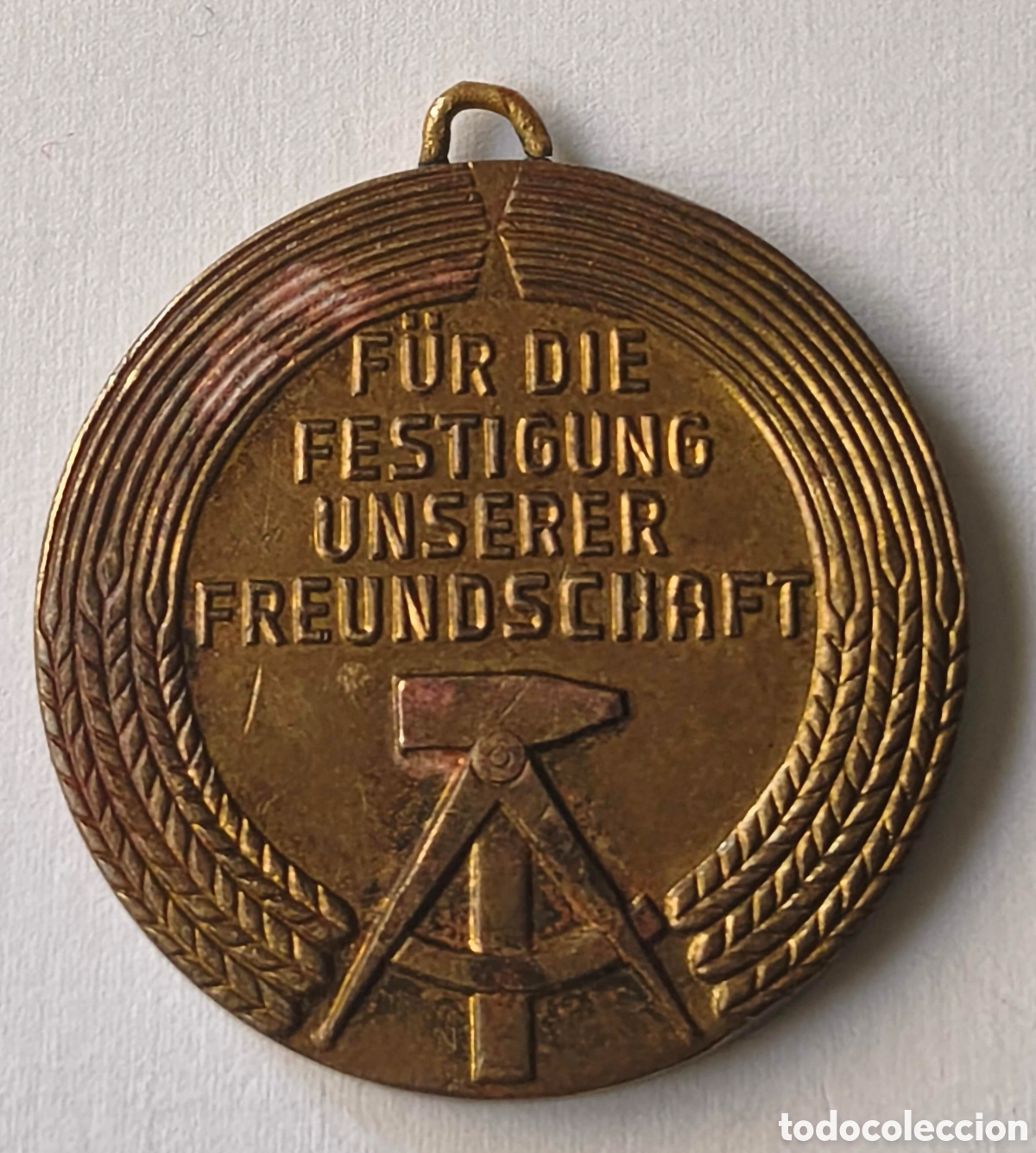 Coleccionismo: RDA. A&ntilde;os '60. Medalla de honor de la Juventud alemana