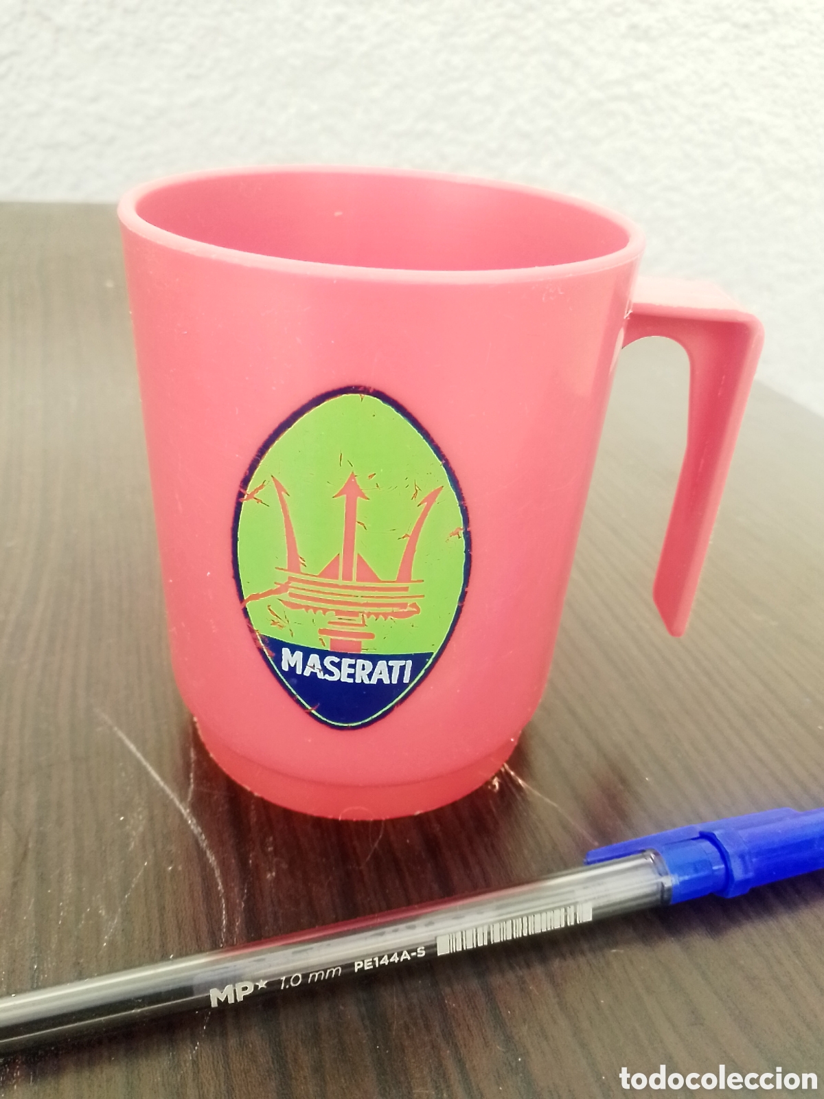 Coleccionismo: Jarra de pl&aacute;stico Maserati