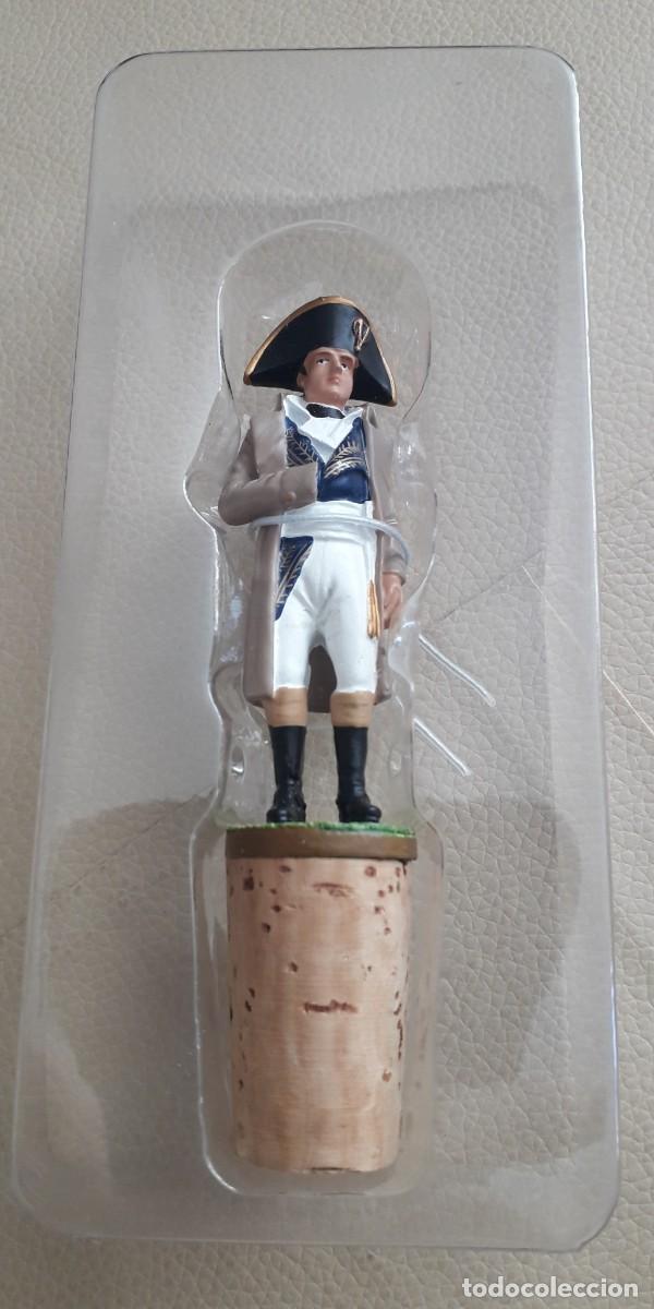 Collecting: Tap&oacute;n de botella Napole&oacute;n. Figura de esta&ntilde;o. Hecha a mano