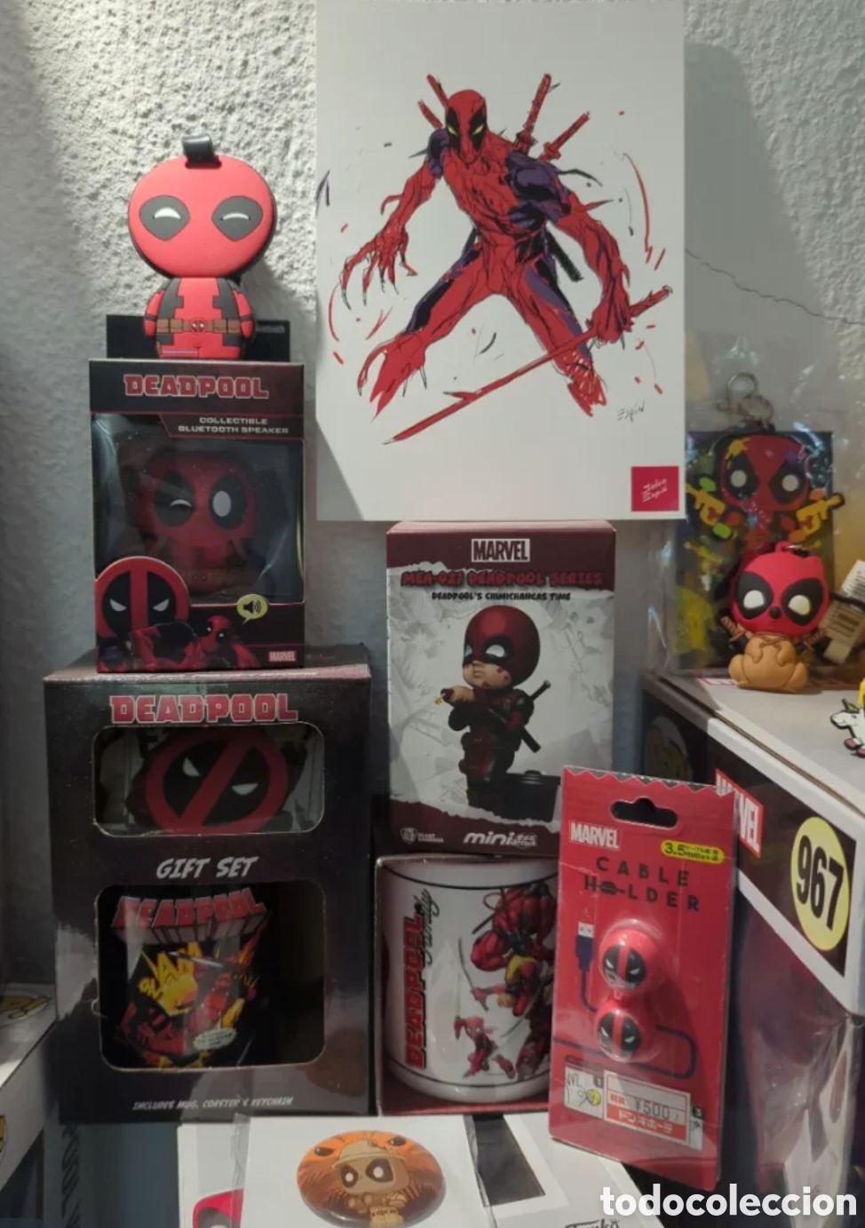 Coleccionismo: Lote Deadpool con variedad de objetos