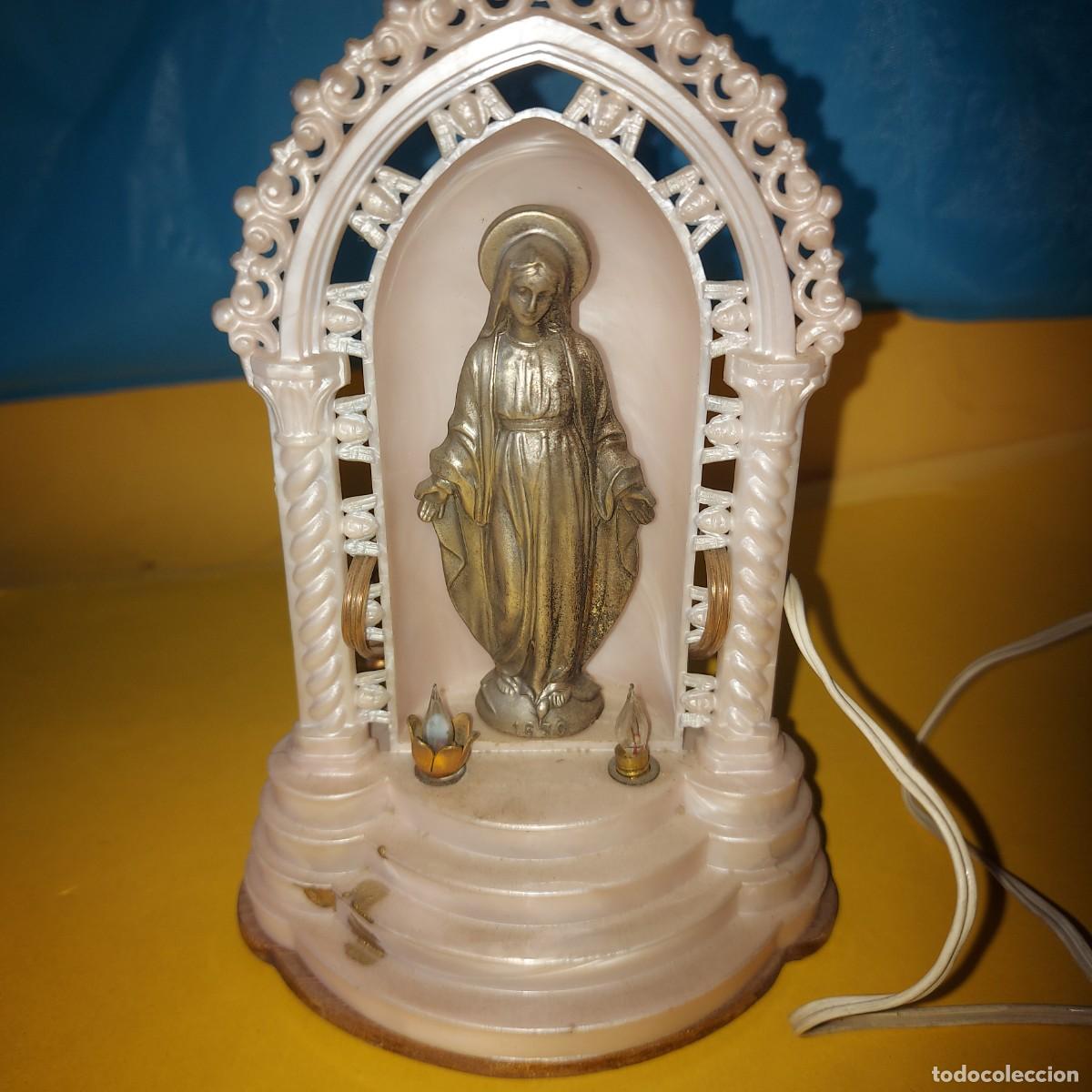 Coleccionismo: HORNACINA O CAPILLA DE MESA LUMINOSA CON LA VIRGEN MARIA , A&Ntilde;OS 60