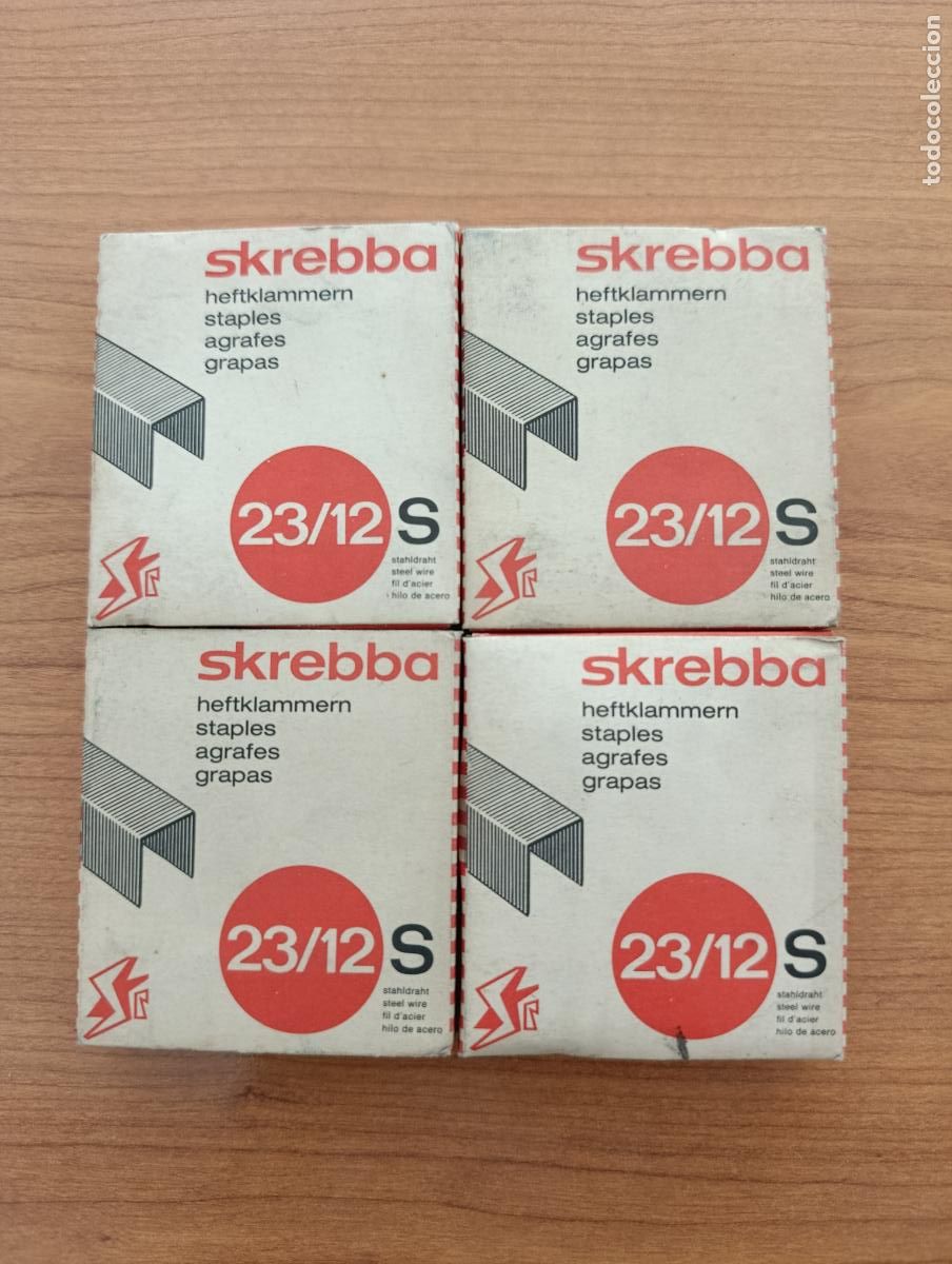 Coleccionismo: ANTIGUAS CAJAS DE GRAPAS SKREBBA HEFTKLAMMERN. S 23/12. COMPLETAS, DE TIENDA