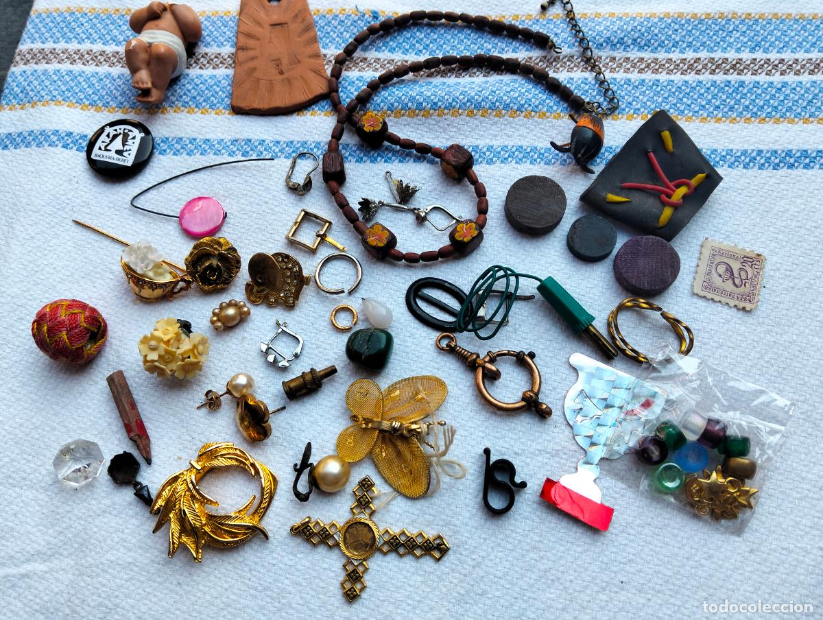 Collecting: Lote joyer&iacute;a bisuter&iacute;a complementos recambio repuesto roto incompleto broche collar pendiente figura