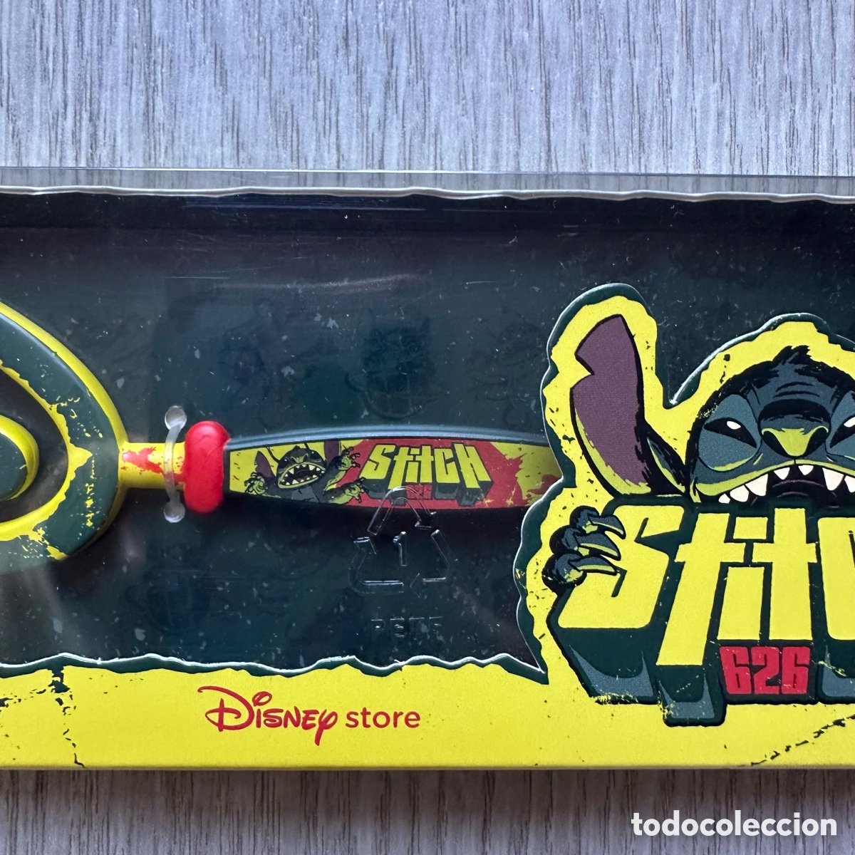 Coleccionismo: Llave d&iacute;a 626 Stitch, Disney Store. - Foto 3