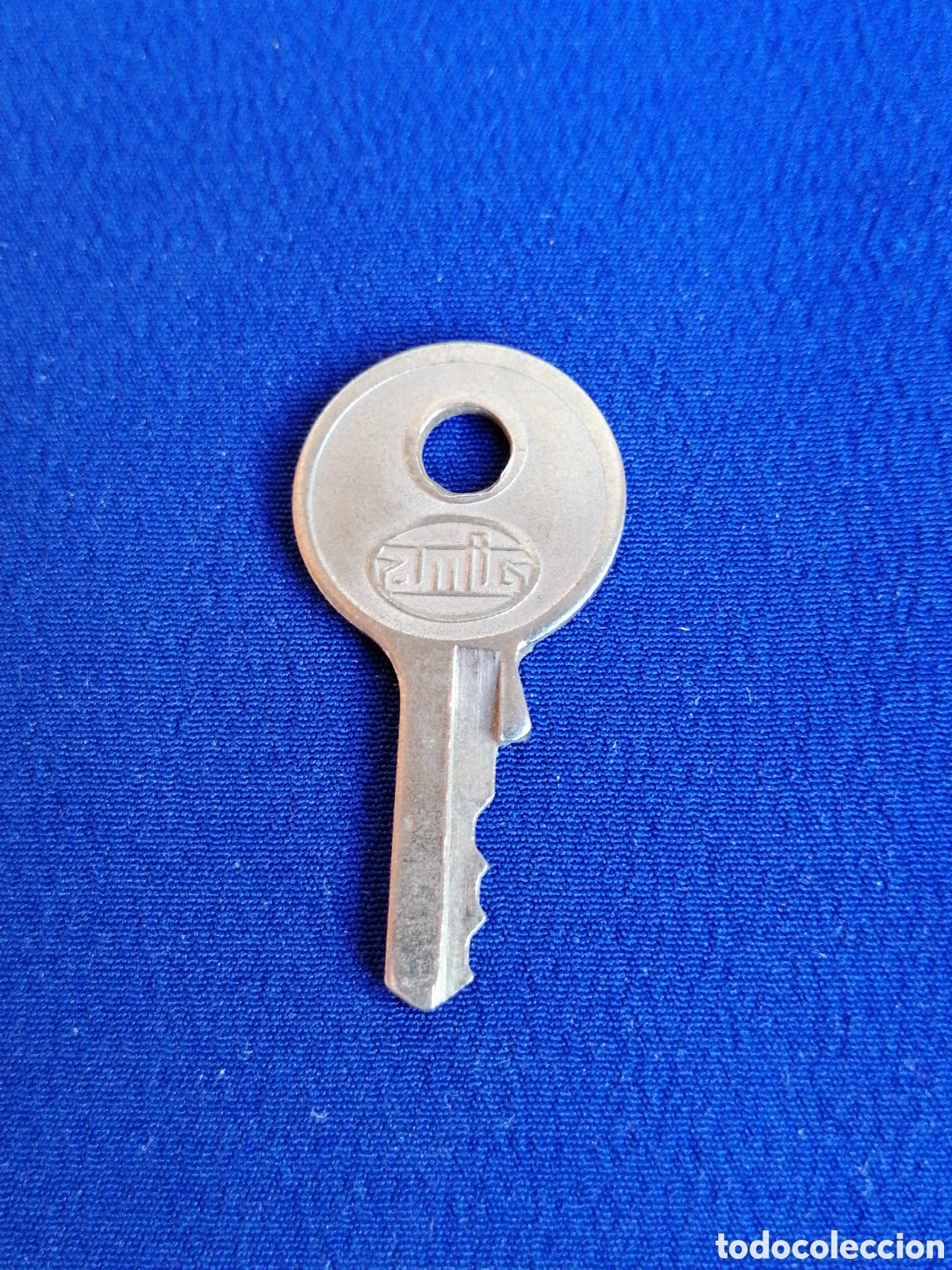 Collecting: LLAVE MARCA AMIS LLAVE PEQUE&Ntilde;A