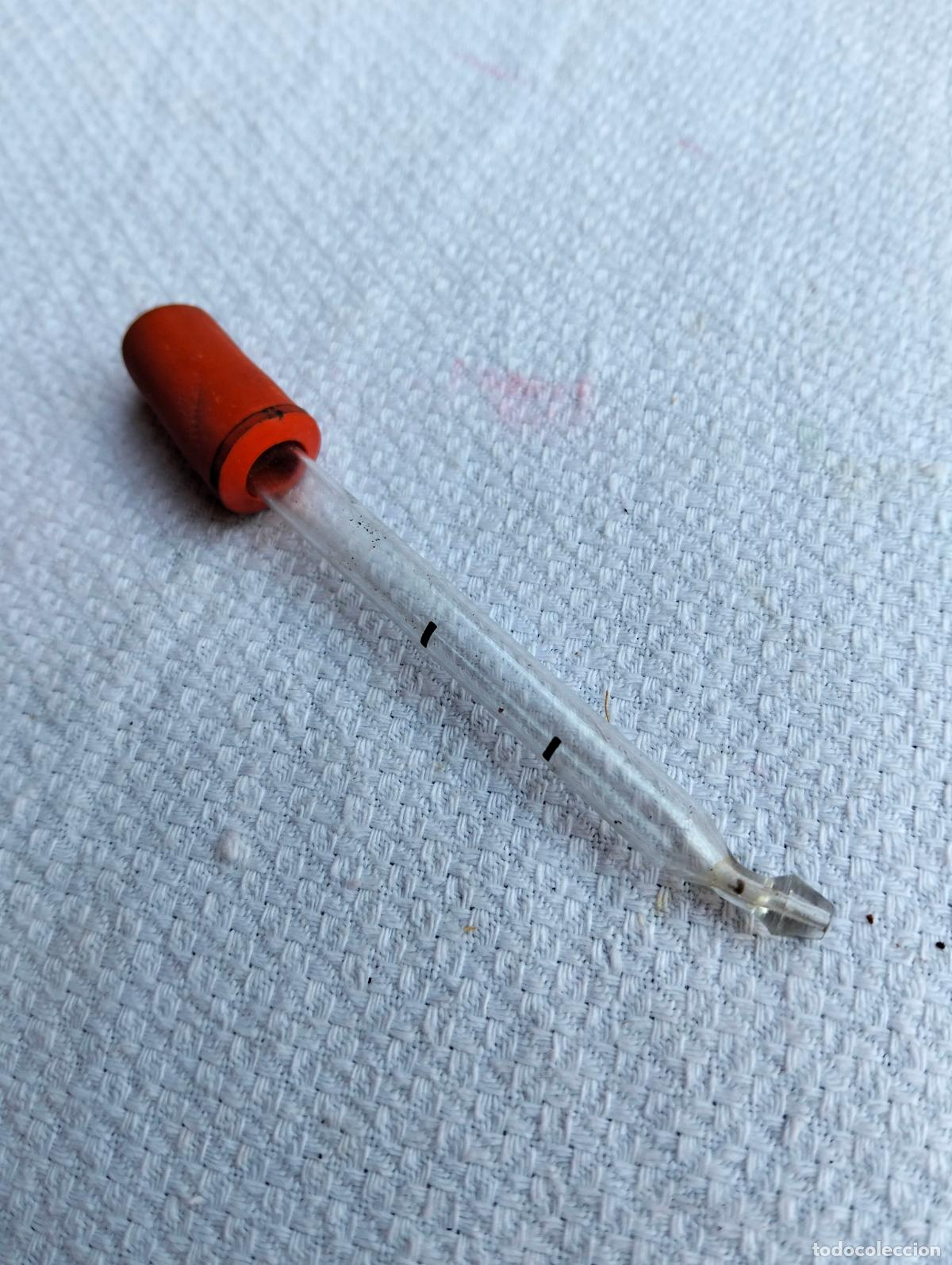 Colecionismo: Antiguo cuenta-gotas cuentagotas de cristal transparente goma naranja