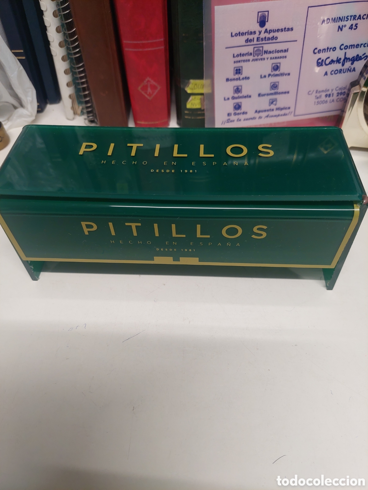Coleccionismo: EST&Aacute;TICO PUBLICIDAD ZAPATOS PITILLOS ESPA&Ntilde;A METRACRILATI
