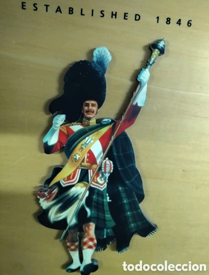 Collecting: Publicidad madera whisky