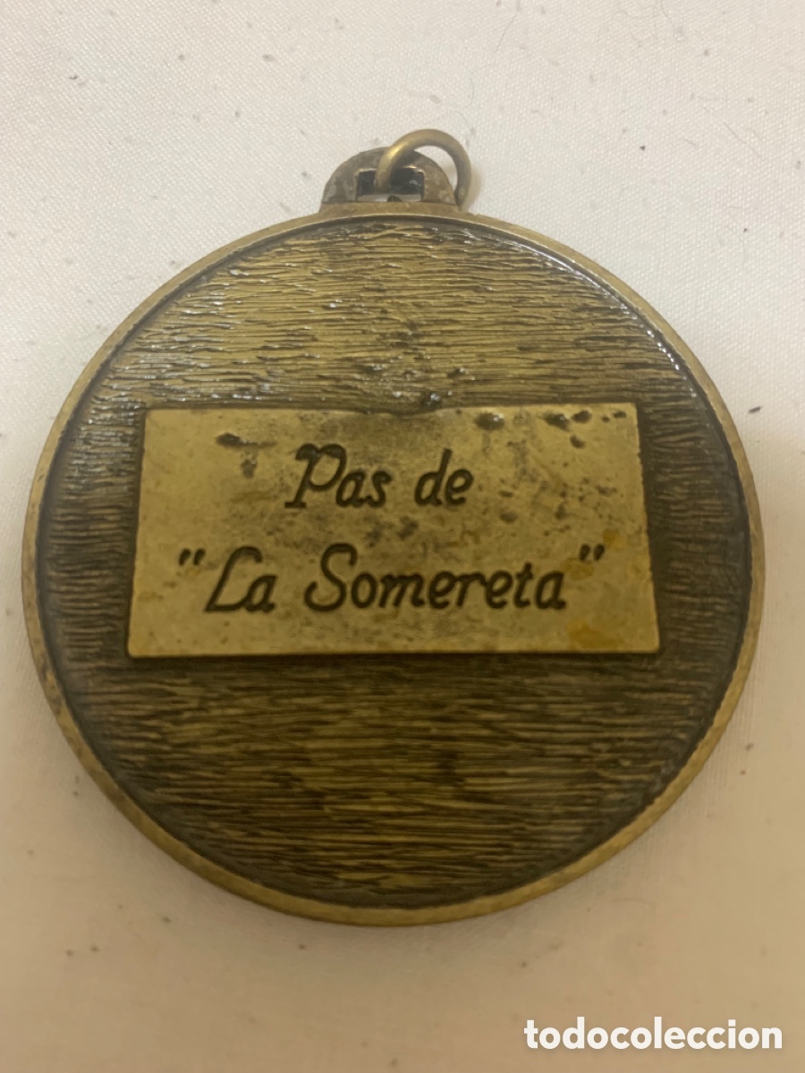 Collectionnisme: T&iacute;tulo: Medalla Pas de La Somereta &ndash; Sagrada Familia &ndash; Semana Santa Lleida &ndash; 6 cm
