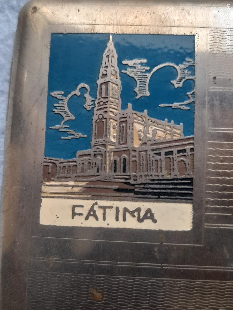 Coleccionismo: Antigua pitillera de metal. F&aacute;tima. - Foto 2