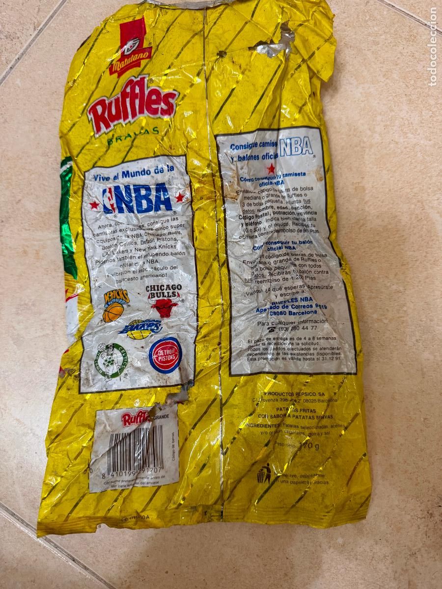 Coleccionismo: Envoltorio grande ruffles NBA - Foto 2