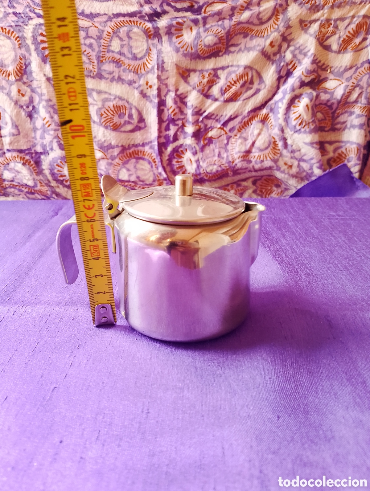 Coleccionismo: Jarrita de infusi&oacute;n de acero inoxidable.