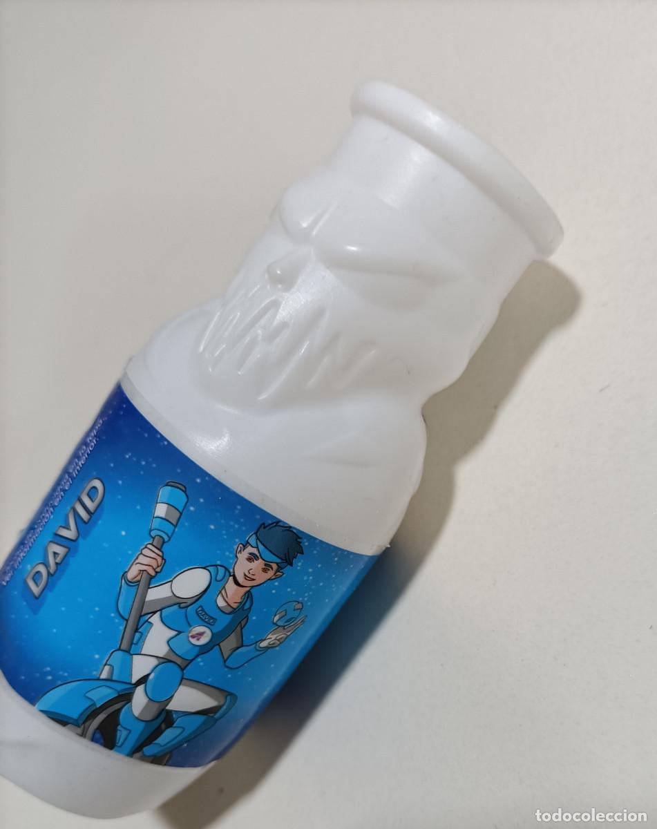 Coleccionismo: botella equipo actimel kids promocional danone vacia team