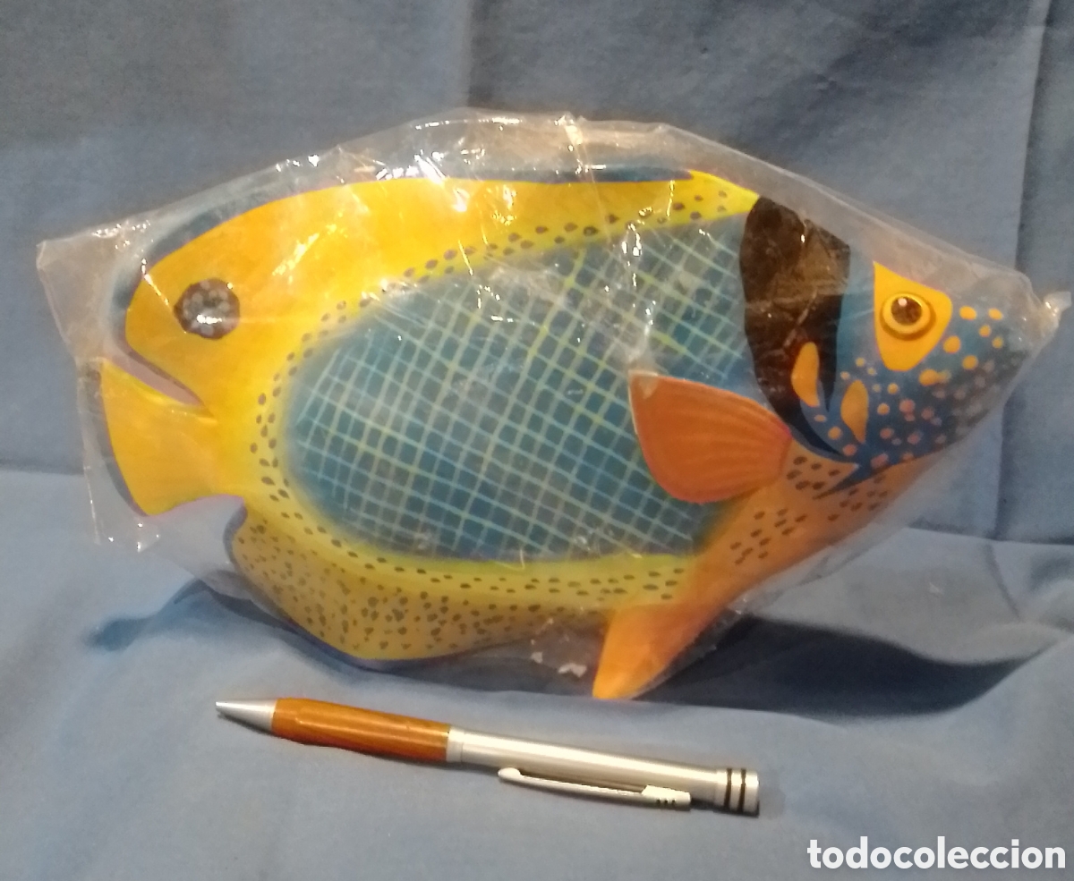 Coleccionismo: 2 figuras de peces de madera - Foto 2