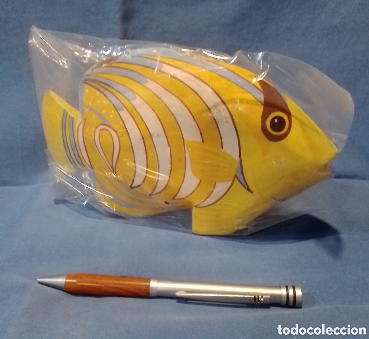Coleccionismo: Figura de pescado de madera - Foto 2