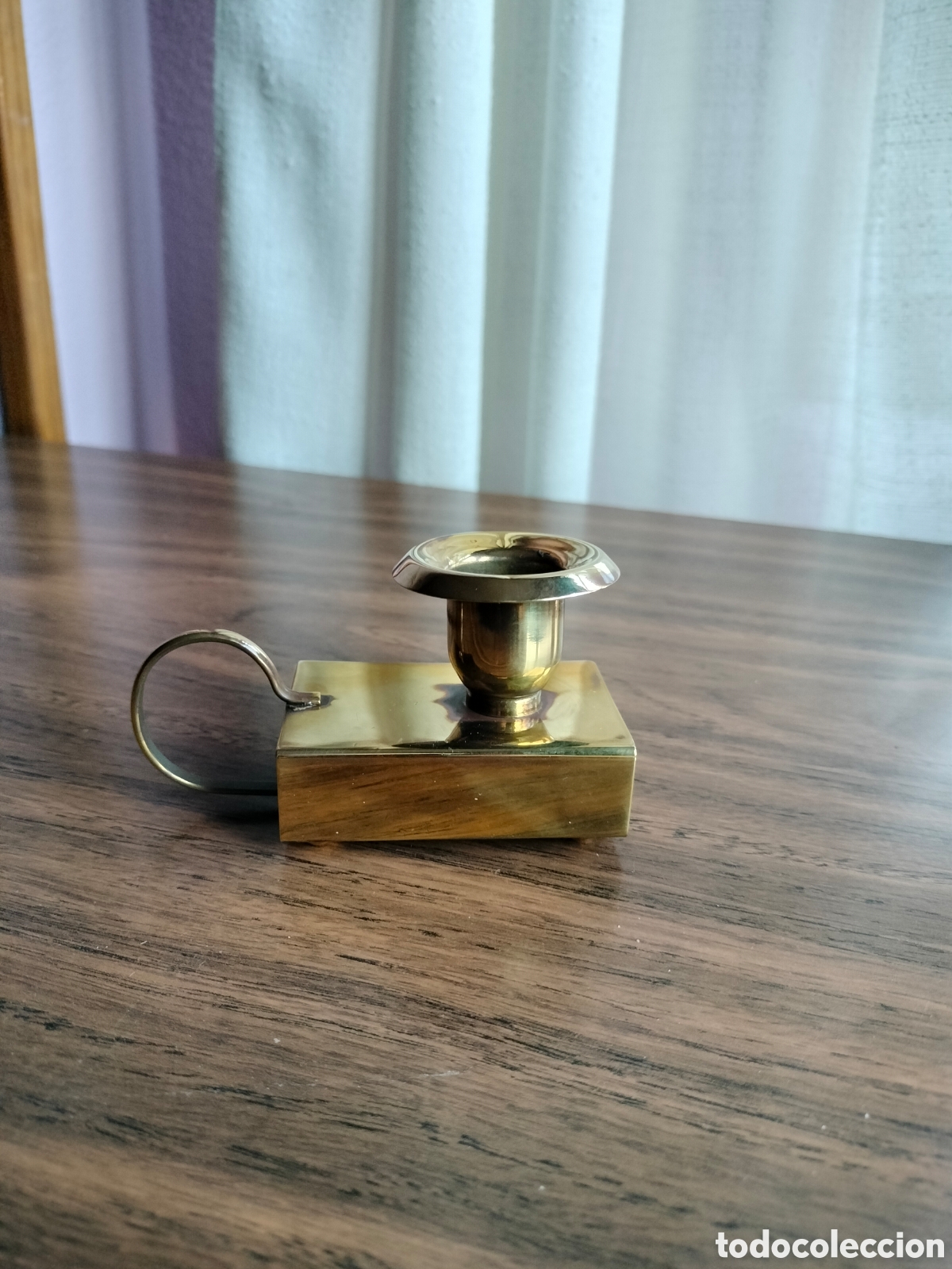 Coleccionismo: Porta velas. Cerillero. Lat&oacute;n.