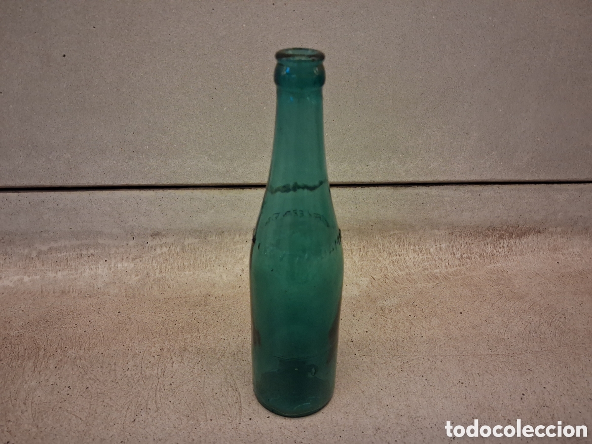 Coleccionismo: Botella de cerveza Damm