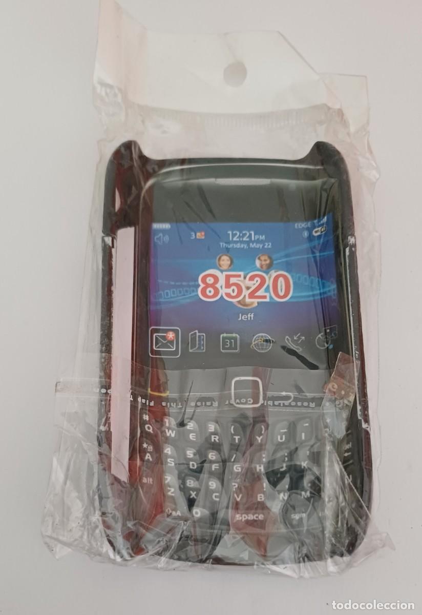 Coleccionismo: ANTIGUA CARCASA PARA MOVIL BLACKBERRY 8520 - EN SU ESTUCHE - 21-9-26