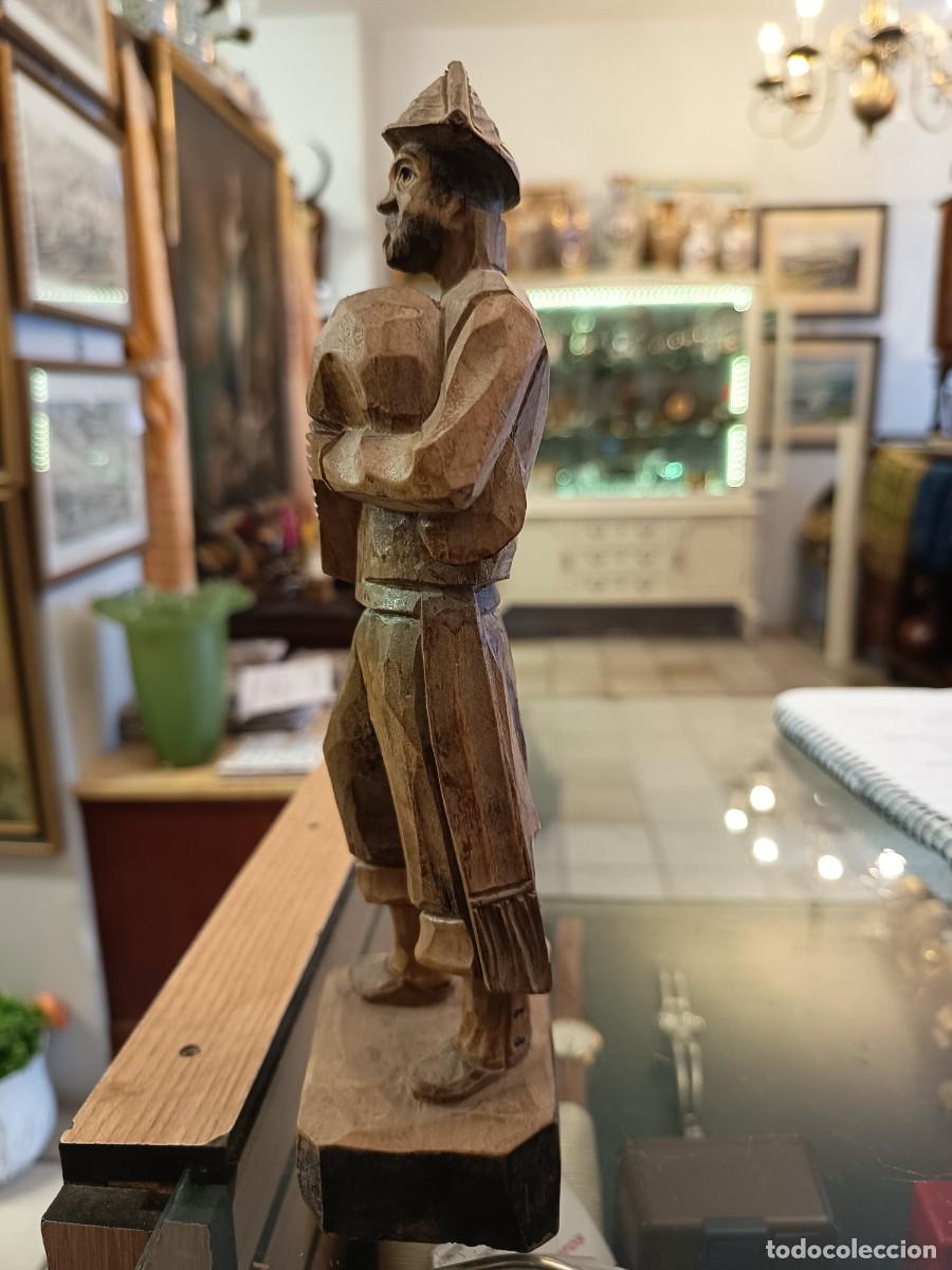 Coleccionismo: Figura Gaitero madera tallada - Foto 4