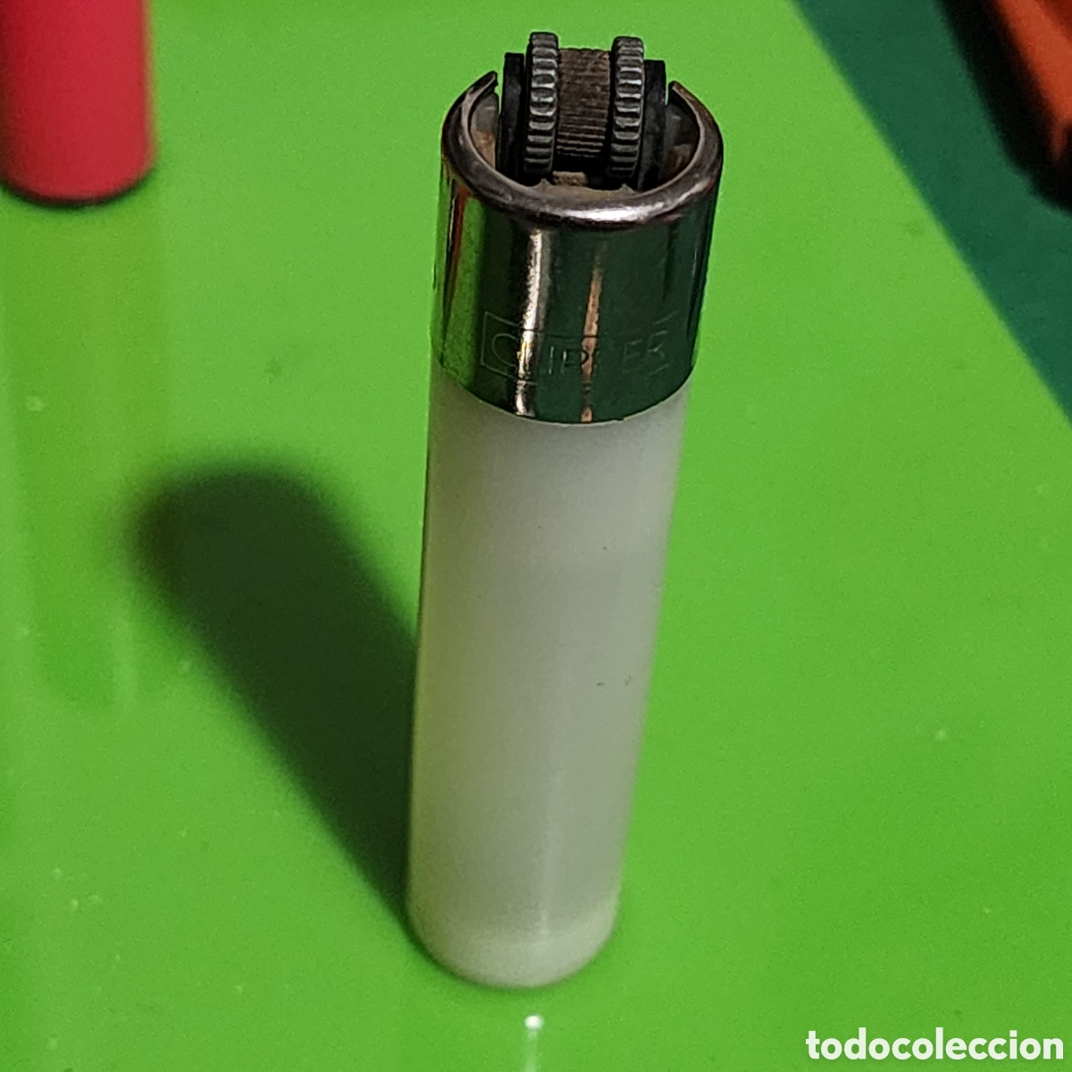 Coleccionismo: Antiguo Mechero Clipper Regulable Blanco Transl&uacute;cido &ndash; Primera &Eacute;poca &ndash; Muy Raro (A&ntilde;os 80)