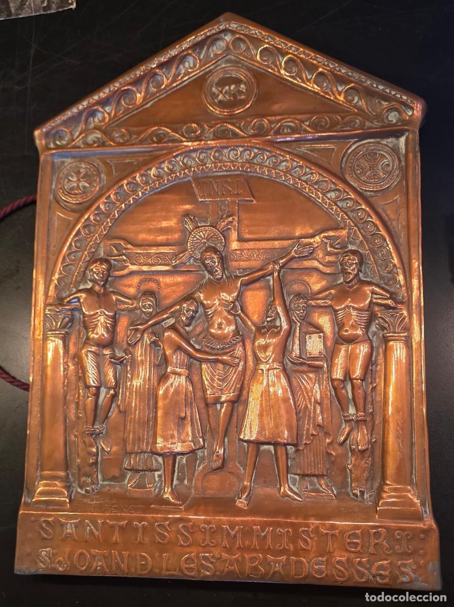 Coleccionismo: Gran placa religiosa vintage Sant&iacute;ssim Misteri de Sant Joan de les Abadesses &ndash; Relieve cobrizo