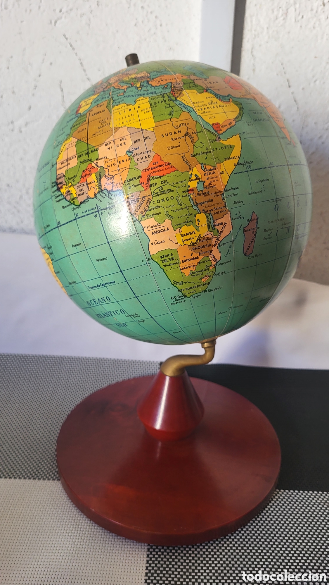 Coleccionismo: Antiguo globo terr&aacute;queo