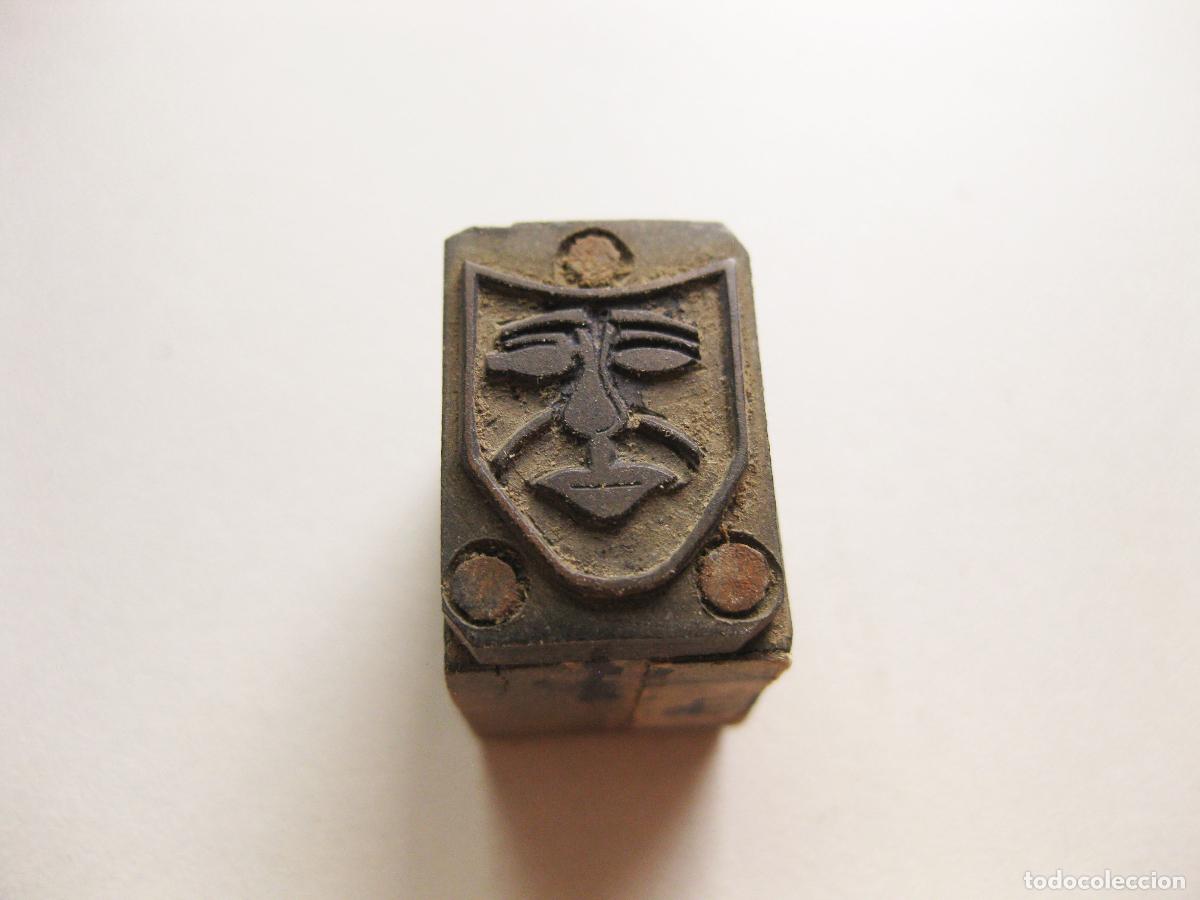 Coleccionismo: ANTIGUO TIPO DE IMPRENTA CON EL DISE&Ntilde;O DE UNA M&Aacute;SCARA DE TEATRO. TAMP&Oacute;N DE TINTA. ANIMALES