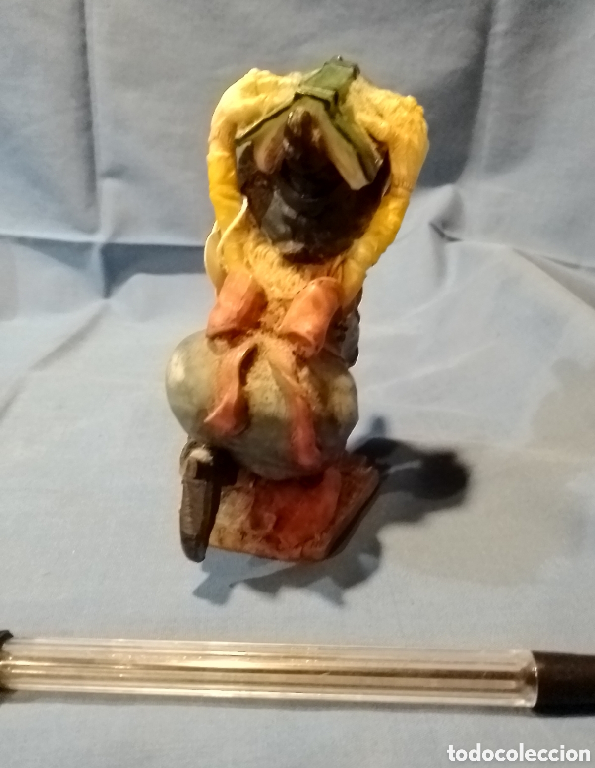 Coleccionismo: Figura de bruja de resina - Foto 4