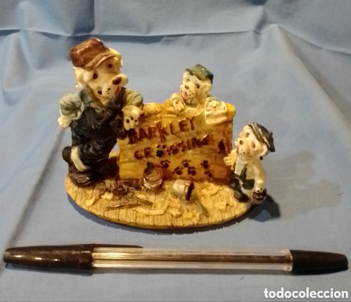 Coleccionismo: Figura de perros de resina - Foto 1