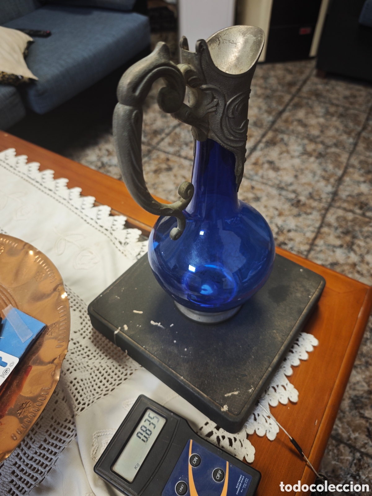 Coleccionismo: Elegante Licorera Vintage,Cristal Azul Cobalto y Montura Met&aacute;lica Labrada.Art Nouvesu