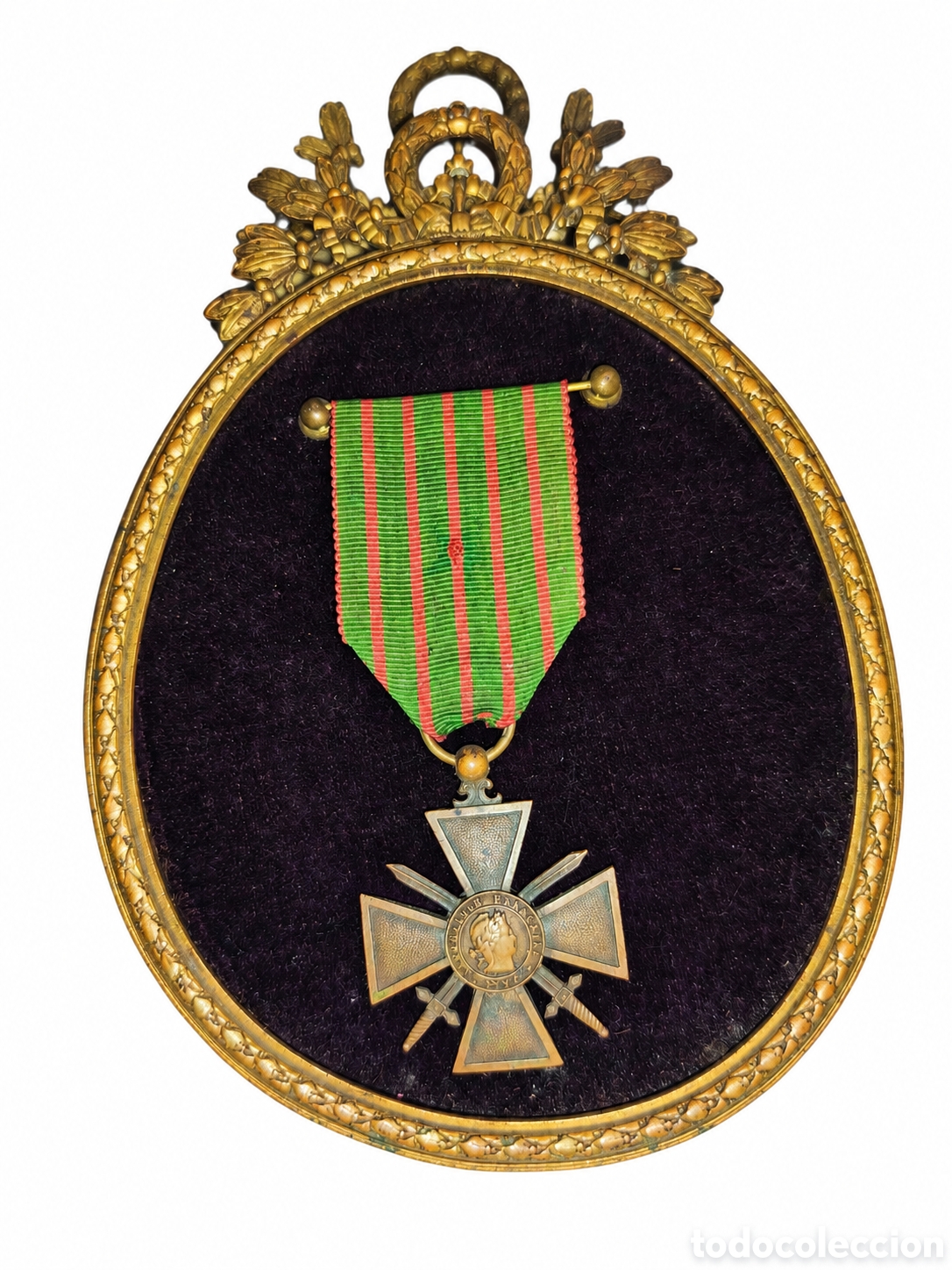 Collectionnisme: Medalla Primera Guerra Mundial con expositor