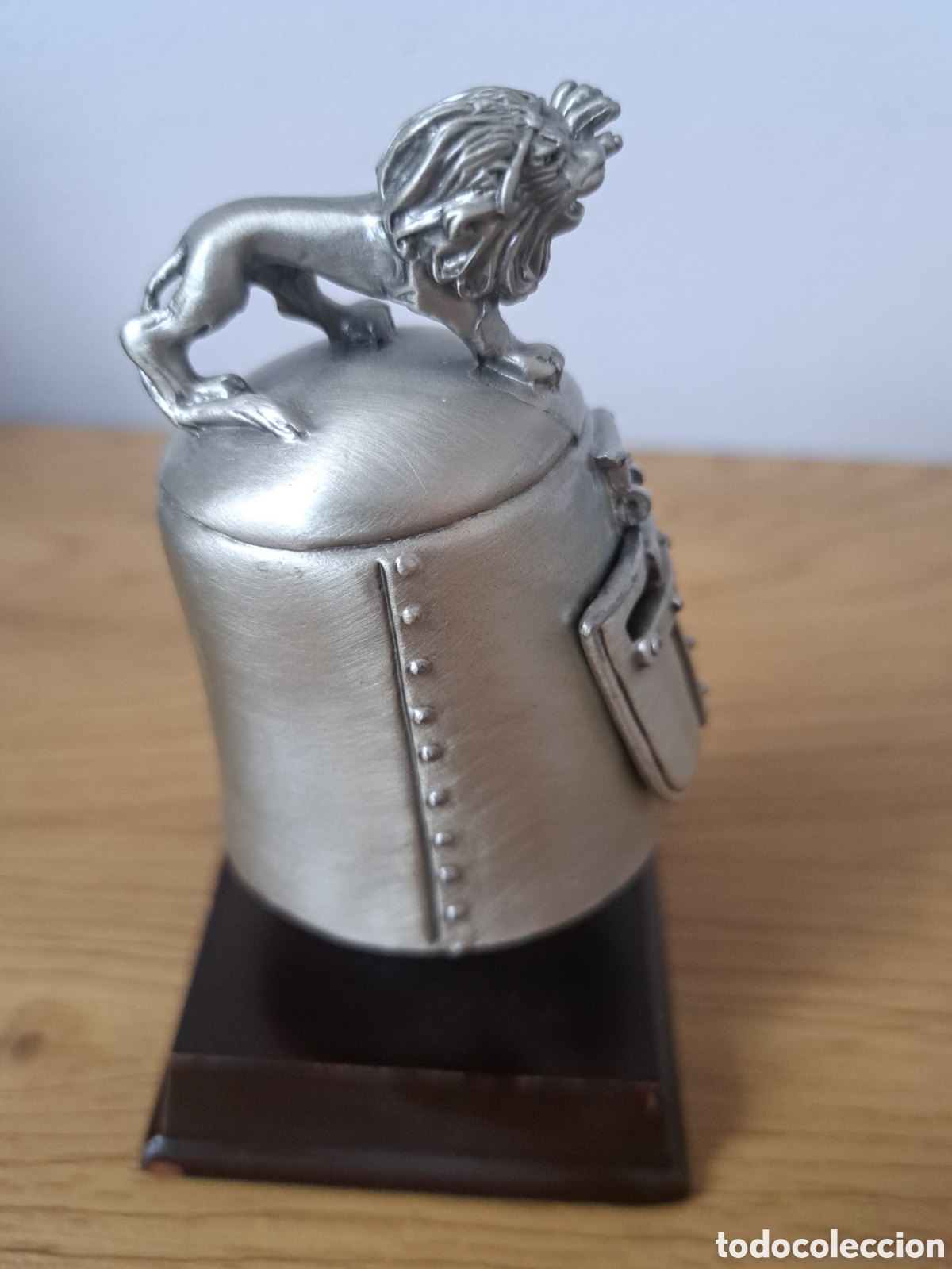Coleccionismo: Miniatura casco Ricardo coraz&oacute;n de Le&oacute;n con peana.Salvat