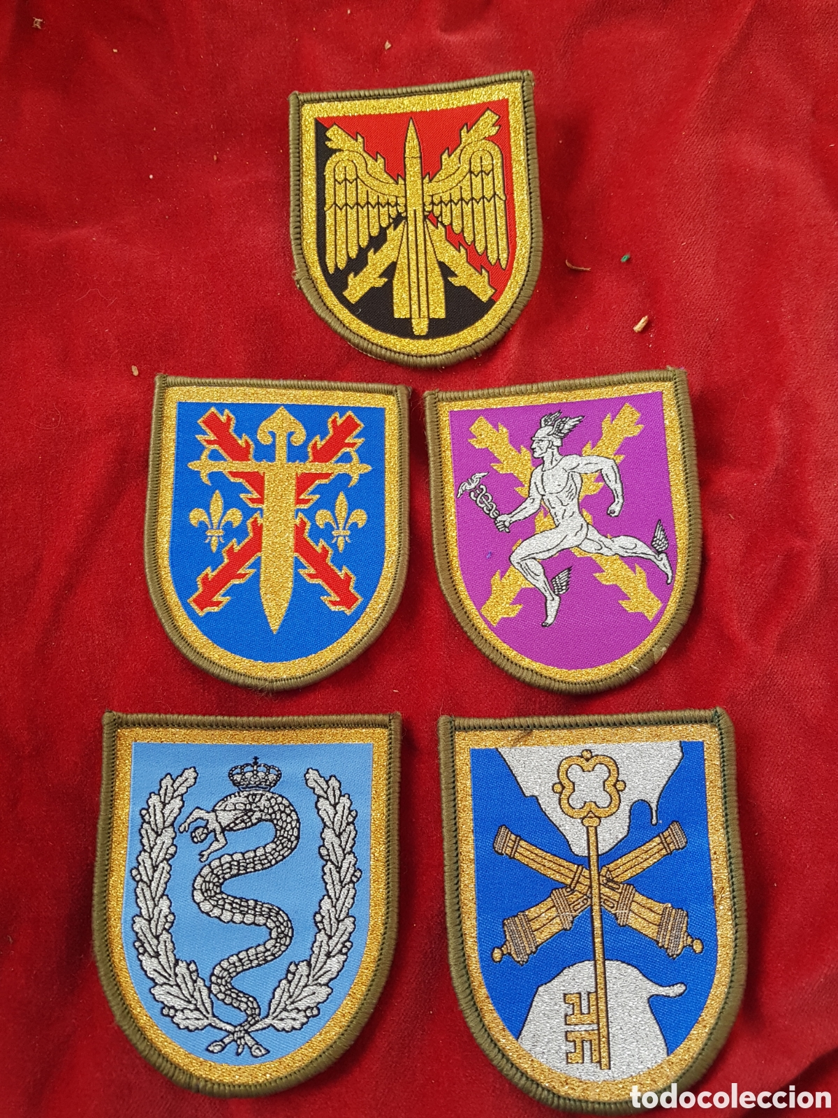 Coleccionismo: LOTE DE PARCHES MILITARES