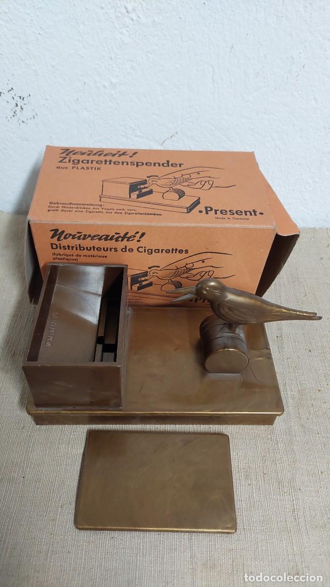 Coleccionismo: Recogedor manual de cigarriillos cigarros fabricaci&oacute;n alemana