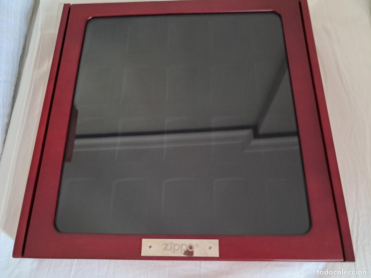 Coleccionismo: Expositor original Zippo madera para 20 mecheros