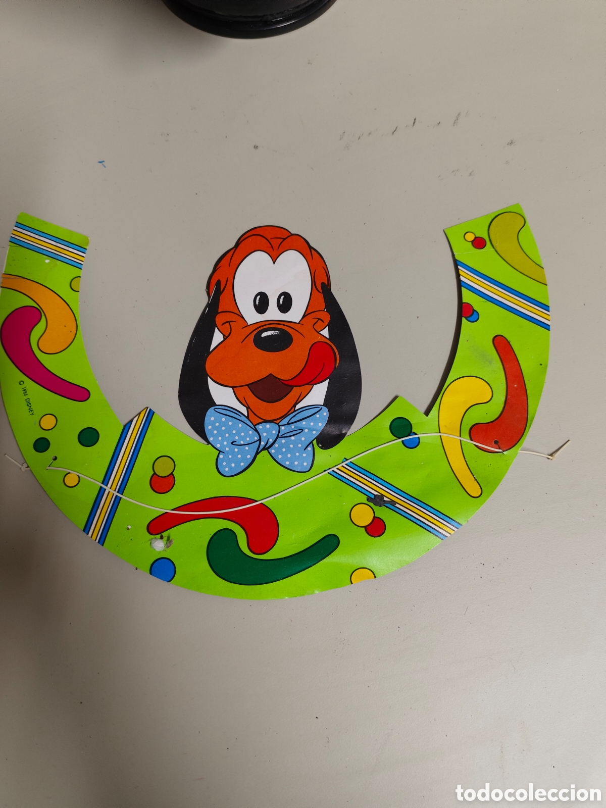 Coleccionismo: Antiguo gorrito visera de celebraci&oacute;n Disney de 1986. Pluto. No usado