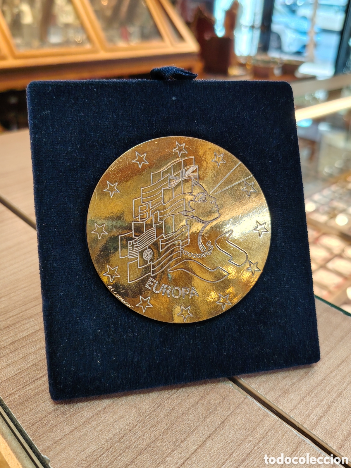Coleccionismo: Medalla decorativa conmemorativa inspirada en el dise&ntilde;o aleg&oacute;rico de la diosa Europa de las monedas