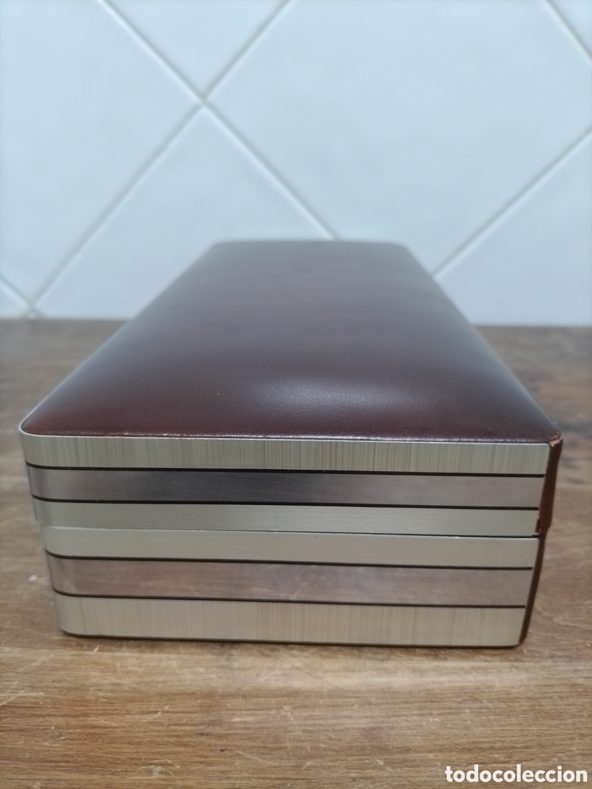 Coleccionismo: Caja cigarrera madera y piel. - Foto 4